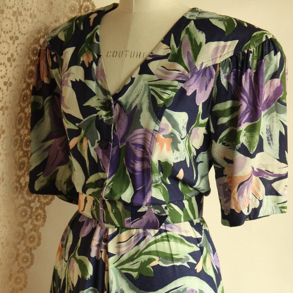Vintage 1980's Dress with Pockets and Belt, Ed Michaels by Melanie Drucher - Picture 10 of 15